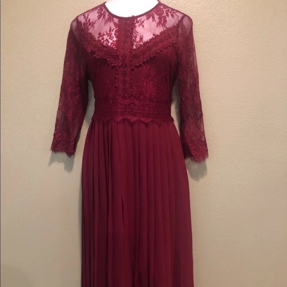 Beautiful dress!